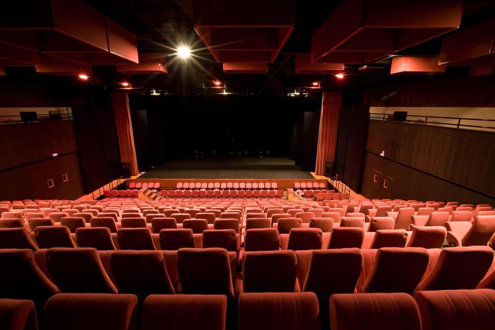 Théâtre Antoine Watteau 1