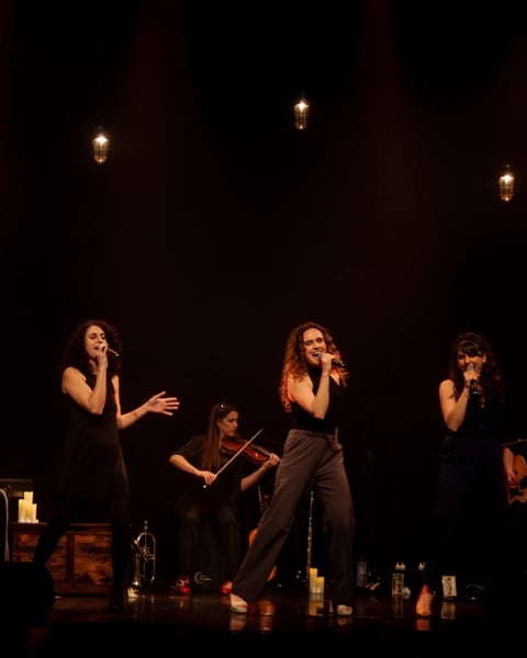 Elles