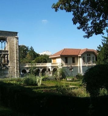 L'histoire millénaire de l'abbaye de Saint-Maur « Sur le chemin des pèlerins » (Visite libre)