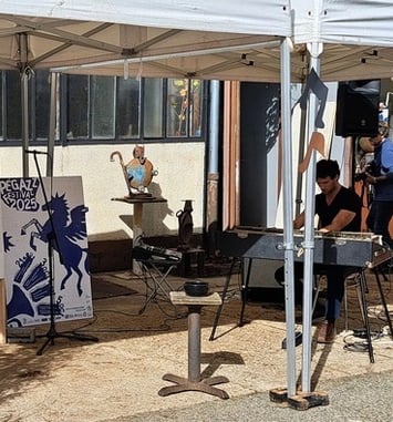 Simona Castria, SunMi Kim et Marc Benham, Paul Jarret de Mikey Moore