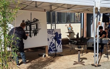 Simona Castria, SunMi Kim et Marc Benham, Paul Jarret de Mikey Moore