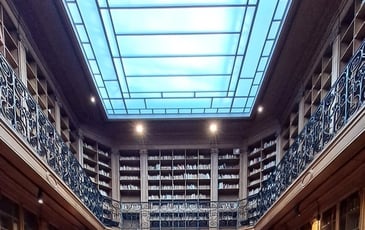 Visite libre de la bibliothèque Smith-Lesouëf
