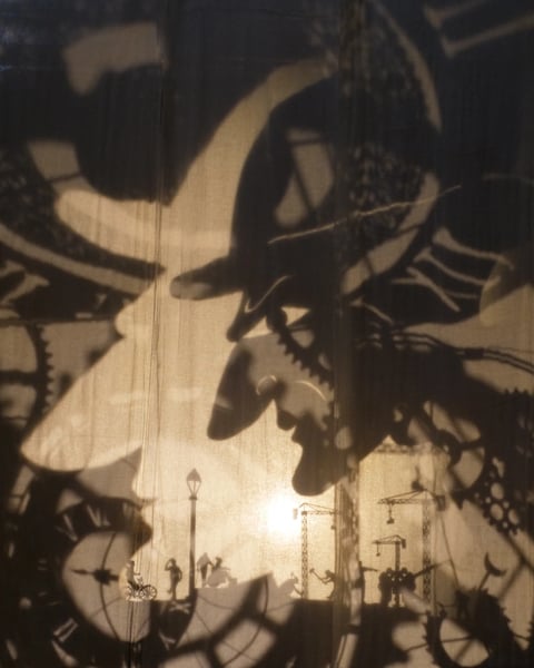 Momo ou la mystérieuse histoire des voleurs du temps, Théâtre Halle Roublot