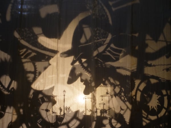 Momo ou la mystérieuse histoire des voleurs du temps, Théâtre Halle Roublot