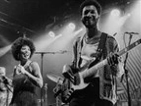 The Buttshakers avec Roxane en 1ère partie
