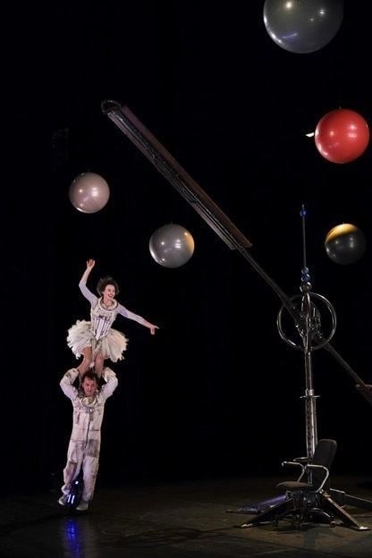 Aux étoiles